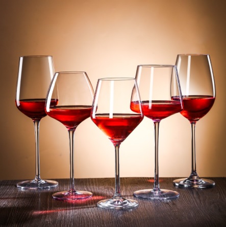 Ly thủy tinh uống rượu vang hàng nhập khẩu